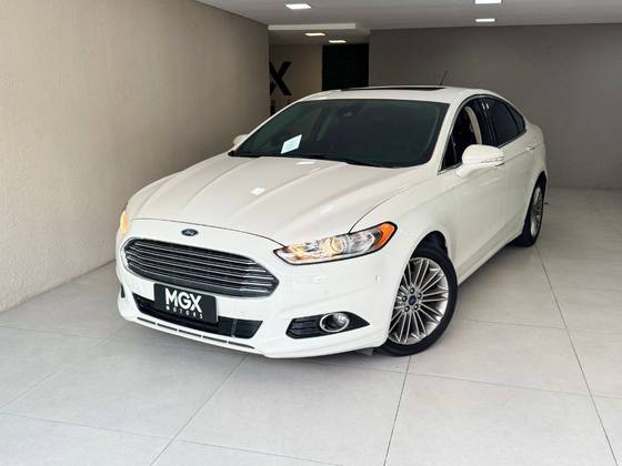 FORD FUSION 2.0 TITANIUM AWD 16V GASOLINA 4P AUTOMÁTICO FORD FUSION 2.0 TITANIUM AWD 16V GASOLINA 4P AUTOMÁTICO